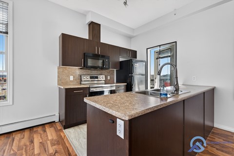 #406, 105 Ambleside Drive Southwest 2 Beds Apartment for Rent