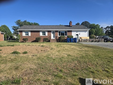 8225 Carter Lane 3 Beds Apartment for Rent