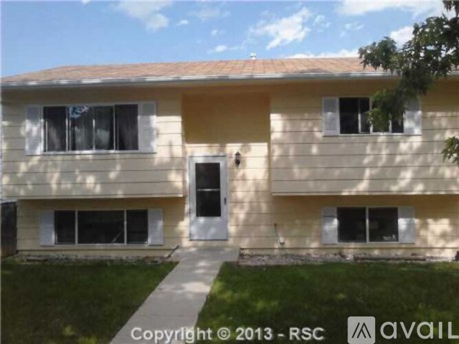1311 Westend Avenue 4 Beds Single Family Home for Rent - Photo gallery 1