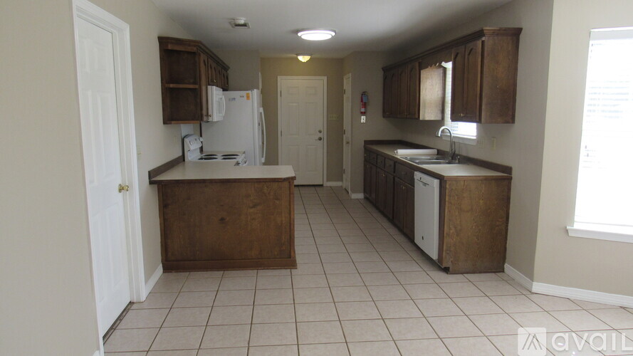 1700 Lake Mars Ave 4 Beds Single Family Home for Rent - Photo gallery 5