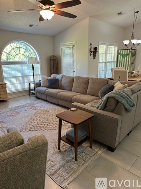 6118 Hedgecock Cir 2 Beds Apartment for Rent