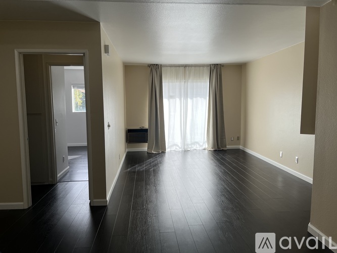 5210 Inglewood Boulevard 1 Apartment for Rent - Photo gallery 3