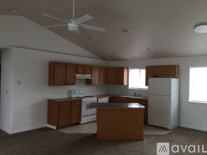 505 W 3rd Ave 2 Beds Apartment for Rent - Photo gallery 4