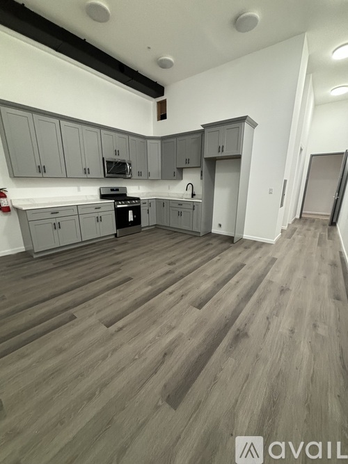 24 Elm St 2 Beds Apartment for Rent - Photo gallery 1