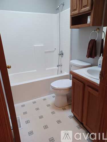 3320 Fall Valley Drive 3 Beds Single Family Home for Rent - Photo gallery 2