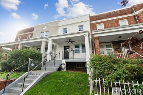 1781 Lyman Place Northeast 3 Beds Apartment for Rent