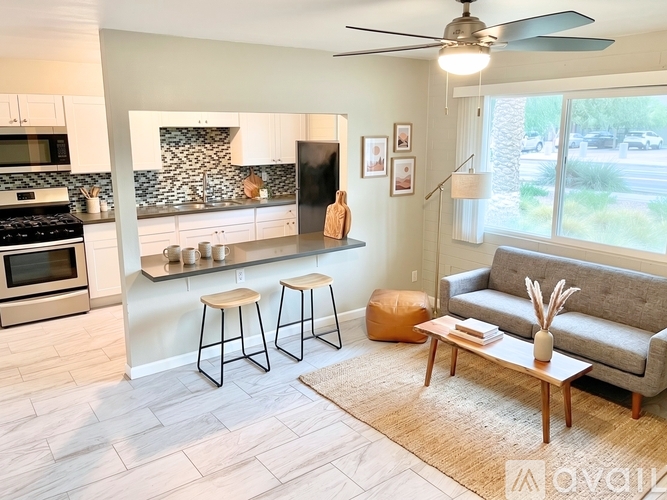 704-724 W 5th St 1 Apartment for Rent - Photo gallery 5