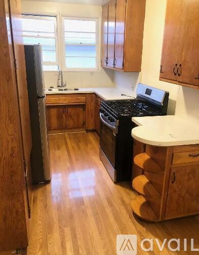 1466 S Sherbourne Dr 1 Apartment for Rent - Photo gallery 4