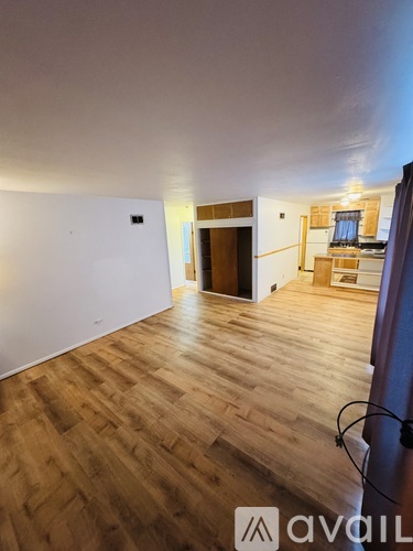 561 1/2 5th St N 2 Beds Single Family Home for Rent - Photo gallery 3
