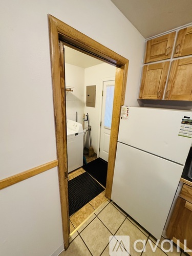 561 1/2 5th St N 2 Beds Single Family Home for Rent - Photo gallery 5