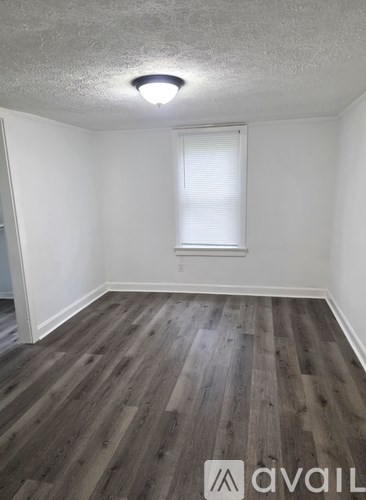 706 N Greenwood Ext 3 Beds Apartment for Rent