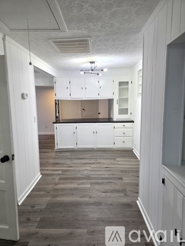 706 N Greenwood Ext 3 Beds Single Family Home for Rent - Photo gallery 3