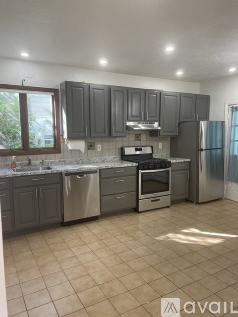 43 Knoll Street 1 Apartment for Rent