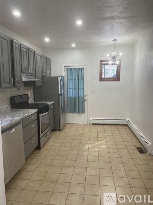 43 Knoll Street 1 Apartment for Rent - Photo gallery 2