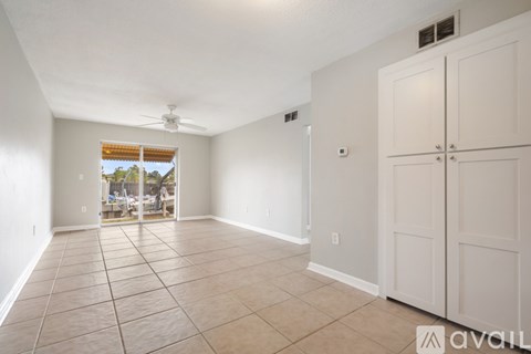 439 Paula Dr S 2 Beds Apartment for Rent