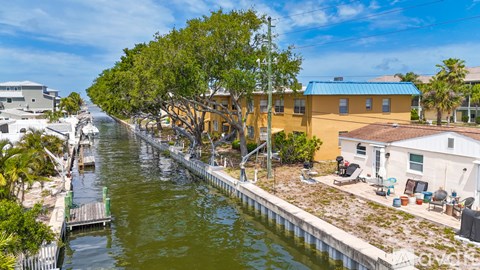 439 Paula Dr S 2 Beds Apartment for Rent