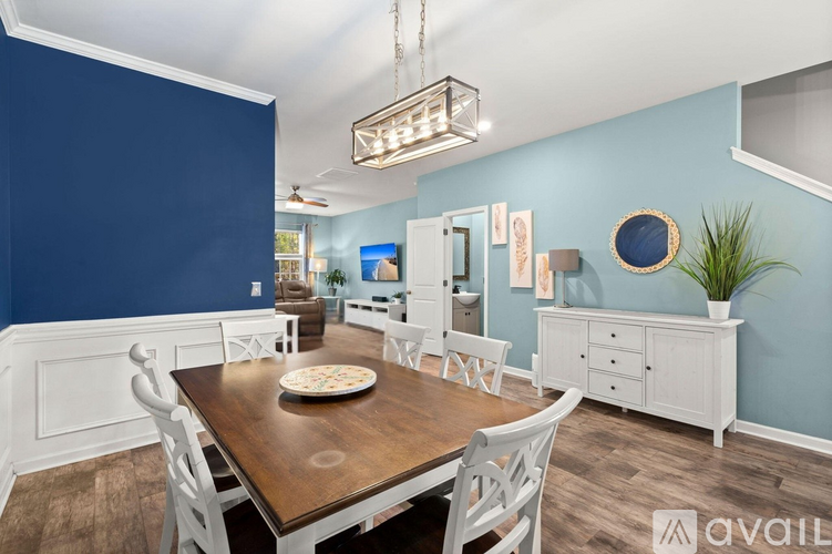 9821 English Elm Street 6 Beds Single Family Home for Rent - Photo gallery 4