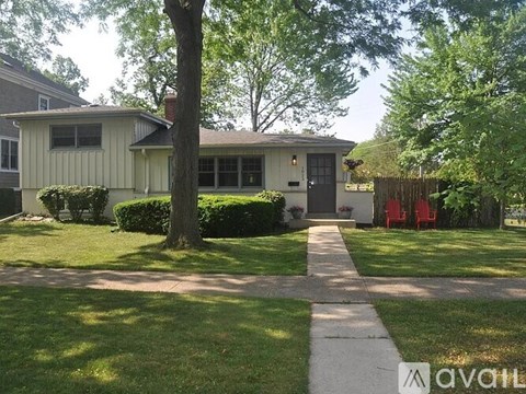 1023 Oakwood Ave 3 Beds Apartment for Rent