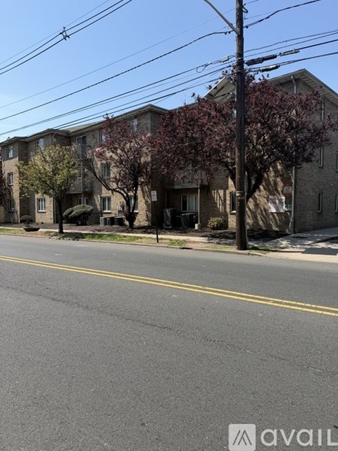 1250 N Broad St 2 Beds Apartment for Rent