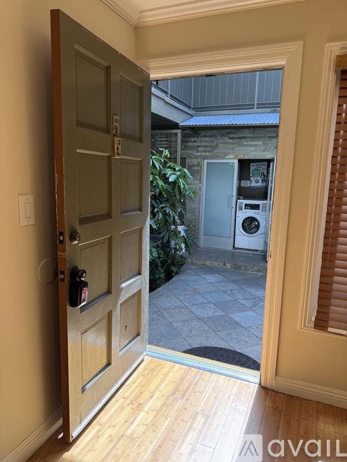 3910 Beethoven St 1 Apartment for Rent - Photo gallery 5