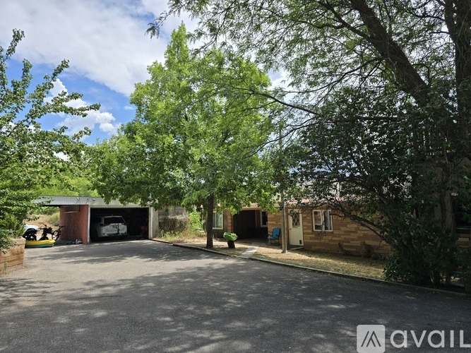 1401 Donegan Road 3 Beds Single Family Home for Rent - Photo gallery 4