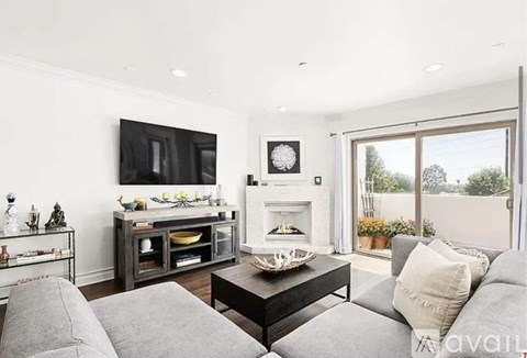 1621 Barry Avenue 3 Beds Apartment for Rent