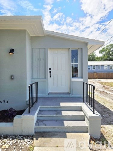 1919 Dr. M.L.K. Jr St S 1 Apartment for Rent