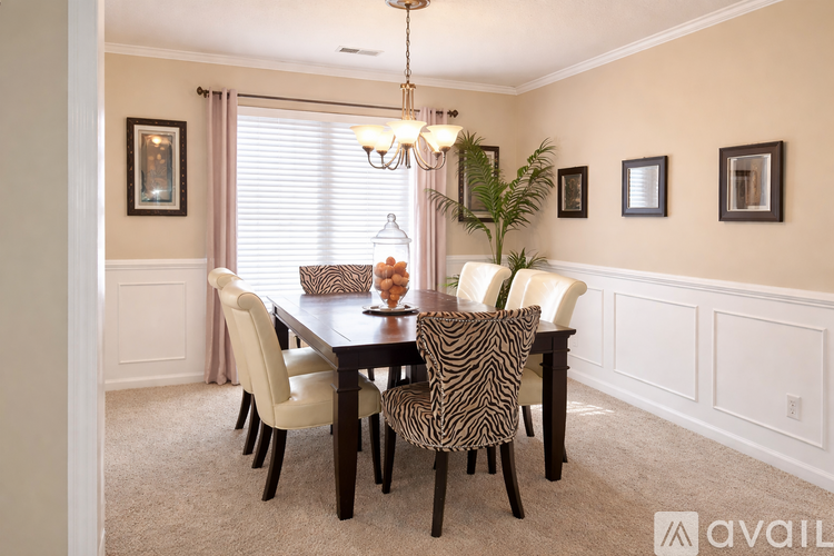 303 Rivereen Way 4 Beds Single Family Home for Rent - Photo gallery 4