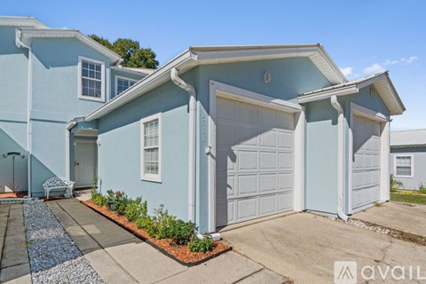 2711 Bay Club Dr 3 Beds Apartment for Rent