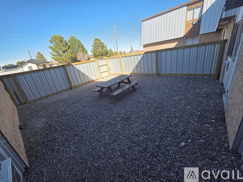 1101 West Sherer Street 3 Beds Apartment for Rent