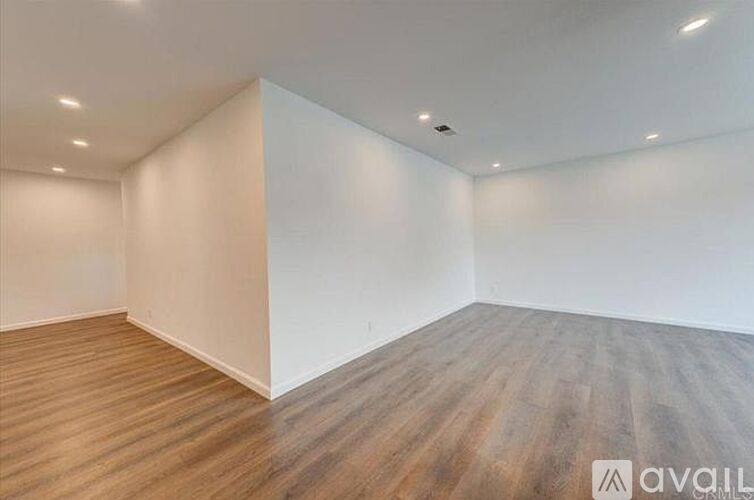 1803 Debra Lane 4 Beds Single Family Home for Rent - Photo gallery 3