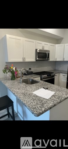 2523 North Front Street 2 Beds Apartment for Rent