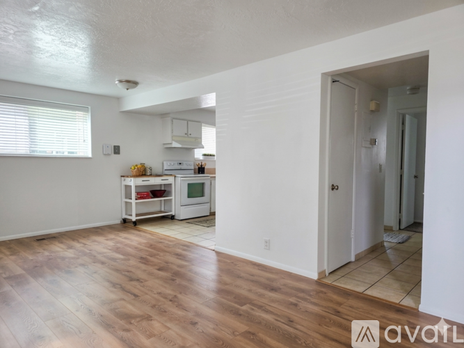 844 So. Park Street 2 Beds Apartment for Rent - Photo gallery 5
