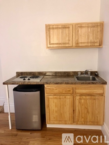 854 Beacon St Studio Apartment for Rent - Photo gallery 4
