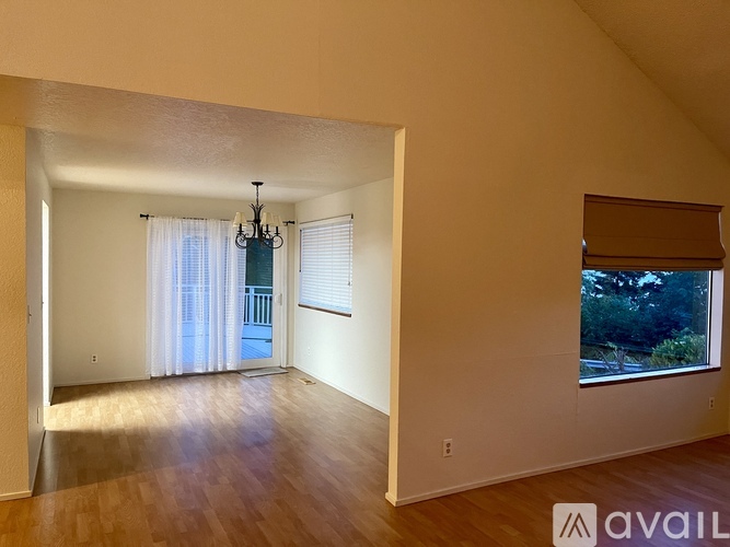 703 North 29th Street 3 Beds Single Family Home for Rent - Photo gallery 5