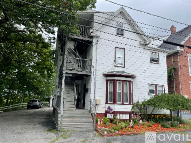 26 5th St 2 Beds Apartment for Rent - Photo gallery 1