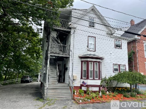 26 5Th St 2 Beds Apartment for Rent
