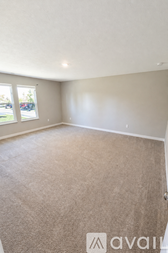 9160 Larson Drive 5 Beds Single Family Home for Rent - Photo gallery 3