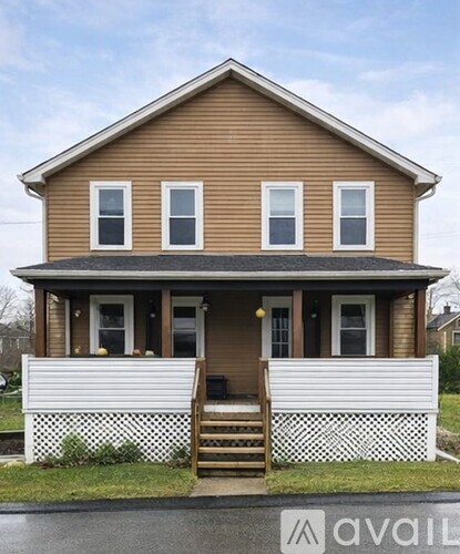 161 Washington Drive 2 Beds Single Family Home for Rent - Photo gallery 5