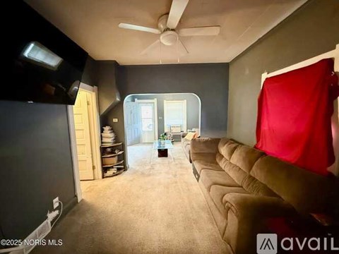 1321 Gordon Street 3 Beds Apartment for Rent