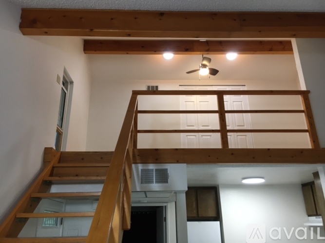 7050 Shoup Avenue 1 Condo for Rent - Photo gallery 2