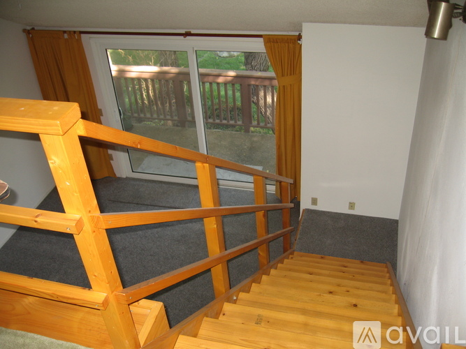 7050 Shoup Avenue 1 Condo for Rent - Photo gallery 4