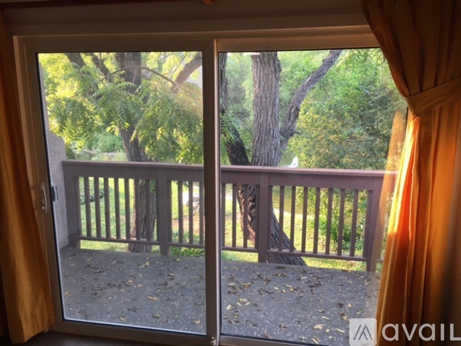 7050 Shoup Avenue 1 Condo for Rent - Photo gallery 5