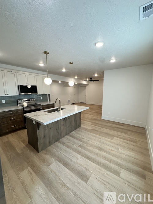 1065 W 125 S 2 Beds Single Family Home for Rent - Photo gallery 5