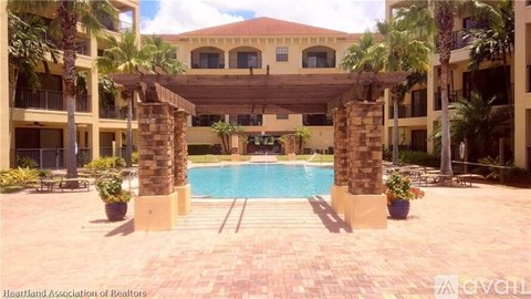 2351 Lakeview Drive 3 Beds Apartment for Rent
