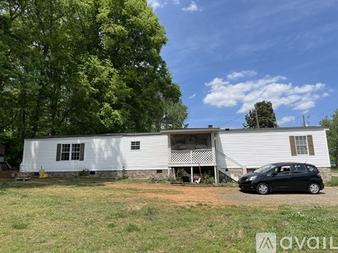 569 Berry Shoals Road 3 Beds Apartment for Rent