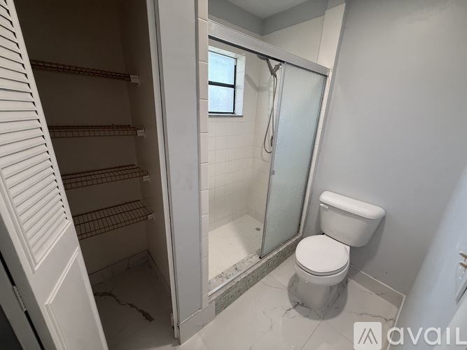 9150 NW 38th Dr 2 Beds Apartment for Rent - Photo gallery 2