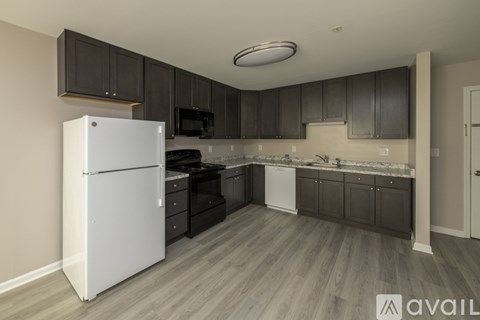 62-68 E Washington Ave 1 Apartment for Rent