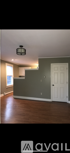 313 Pond Road 1 Apartment for Rent - Photo gallery 4