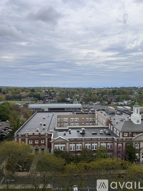 60 Strawberry Hill Avenue 1 Condo for Rent - Photo gallery 2